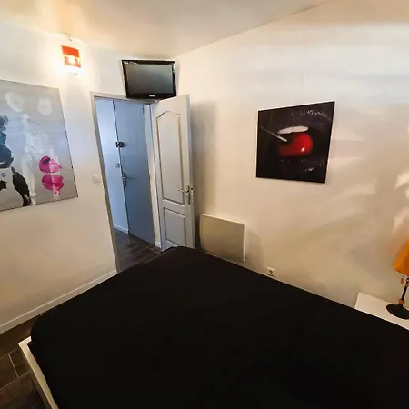 Апартаменти 703 Grand T2 Pers Port Ambonne 1eme Etage *