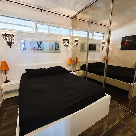 Апартаменти 703 Grand T2 Pers Port Ambonne 1eme Etage Агд